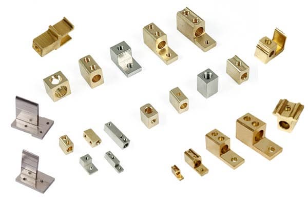 Electrical Accessories and Fuse Links with Blade Contacts